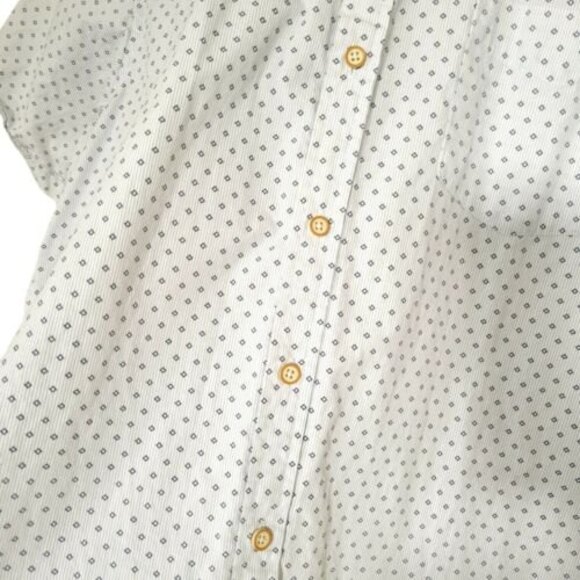 Airwalk men's Shirt Size Large Button Down Short Sleeves white with blue square - Picture 7 of 10